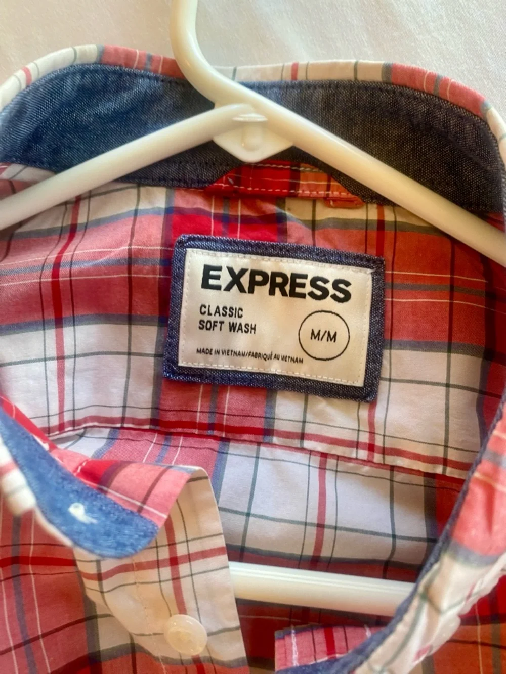 Express Men’s Red and White Plaid Button-Down Shirt - Picture 2 of 3